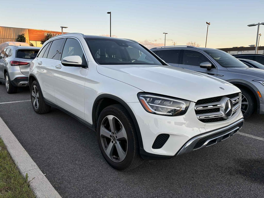 2022 Mercedes-Benz GLC in Quebec, Quebec - 3 - w1024h768px