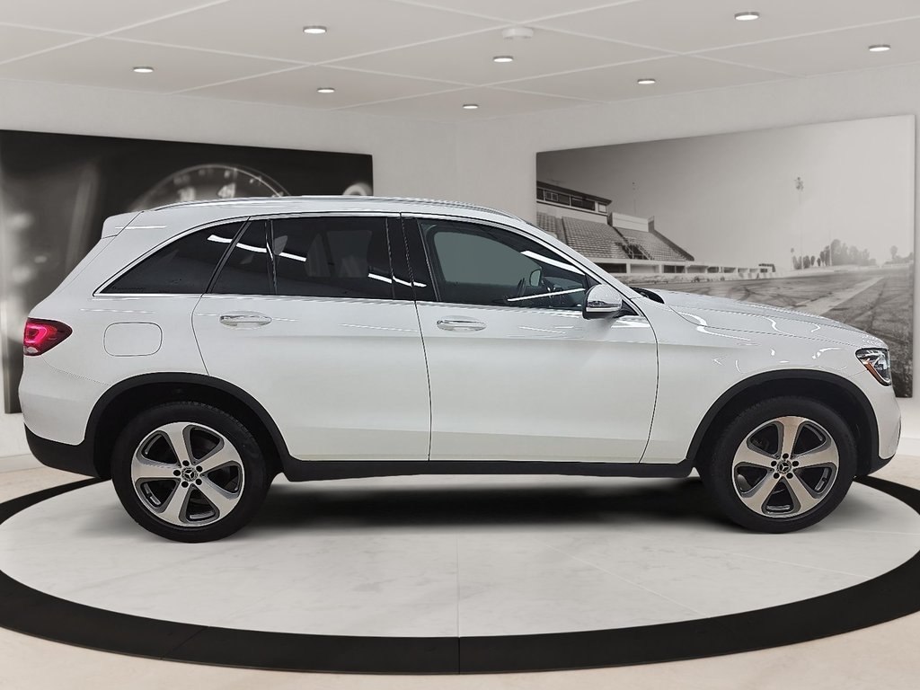 2022 Mercedes-Benz GLC in Quebec, Quebec - 5 - w1024h768px