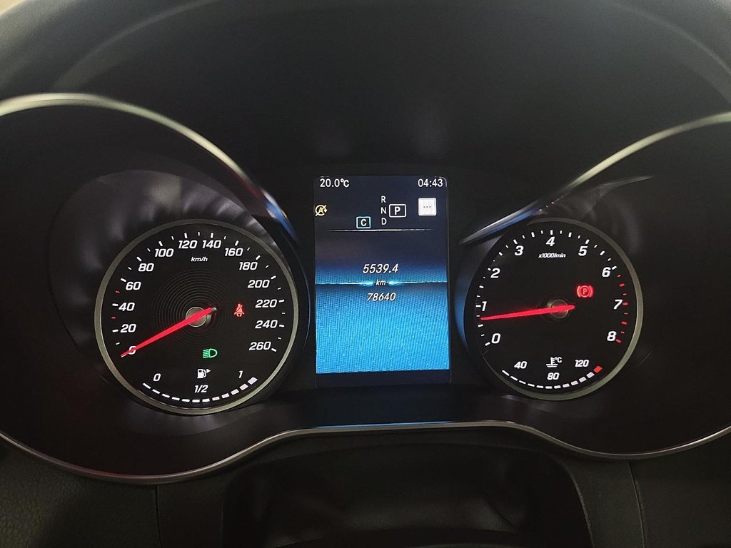 2022 Mercedes-Benz GLC in Quebec, Quebec - 16 - w1024h768px