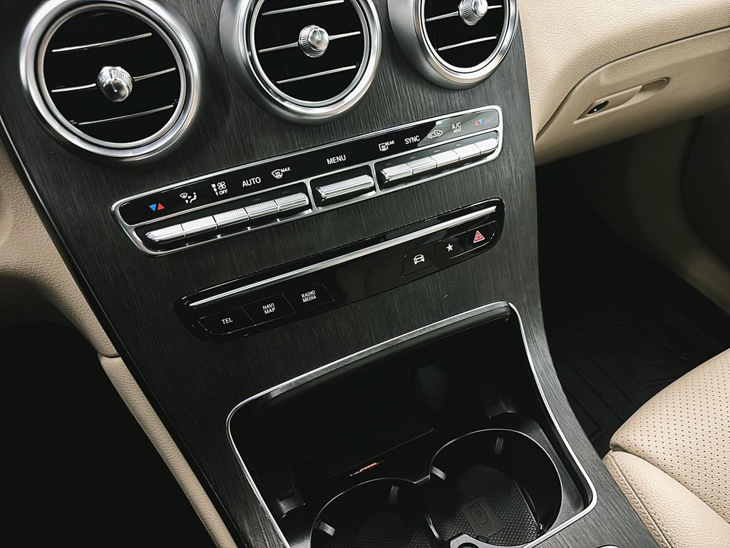Mercedes-Benz GLC  2022 à Québec, Québec - 16 - w1024h768px