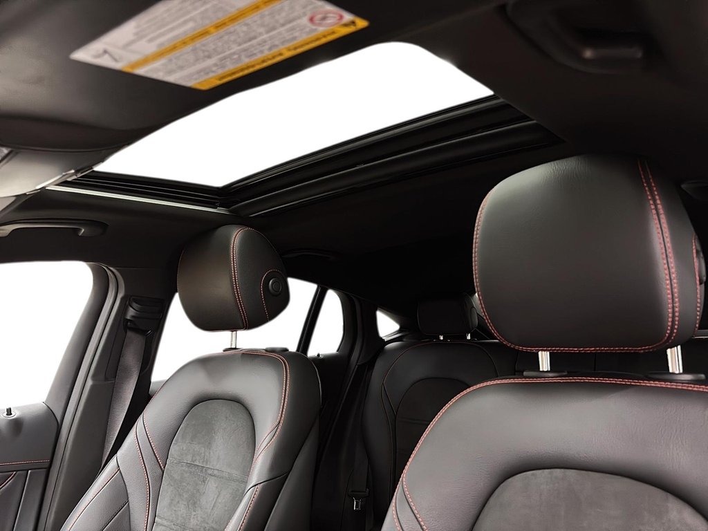 Mercedes-Benz GLC  2023 à Québec, Québec - 11 - w1024h768px