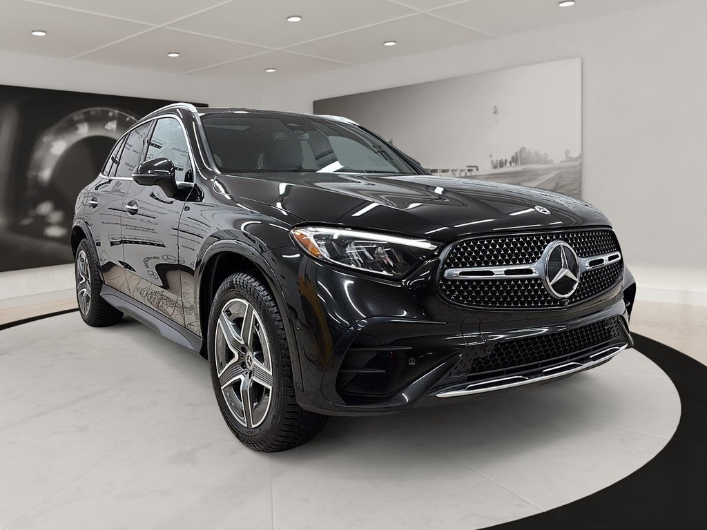 2023 Mercedes-Benz GLC in Quebec, Quebec - 3 - w1024h768px