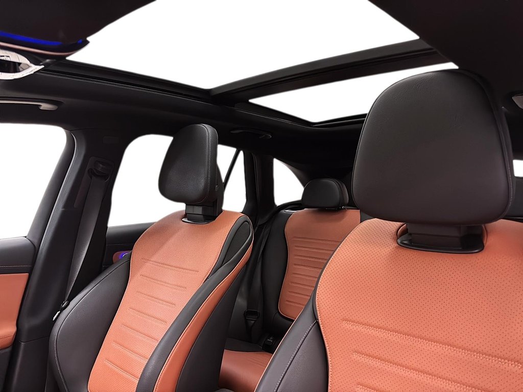 Mercedes-Benz GLC  2023 à Québec, Québec - 10 - w1024h768px