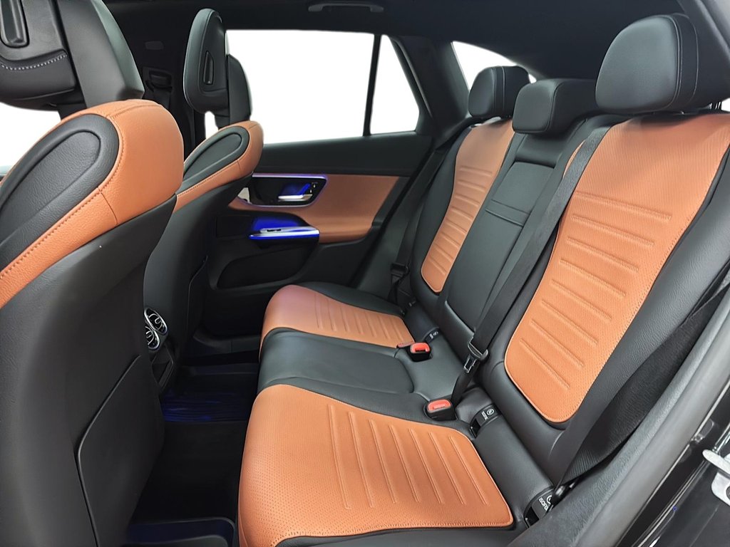 Mercedes-Benz GLC  2023 à Québec, Québec - 7 - w1024h768px