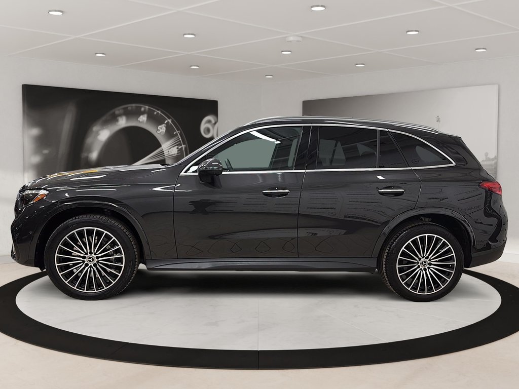 Mercedes-Benz GLC  2023 à Québec, Québec - 6 - w1024h768px