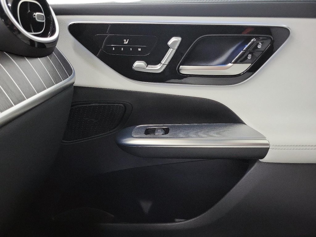 Mercedes-Benz GLC  2024 à Québec, Québec - 20 - w1024h768px