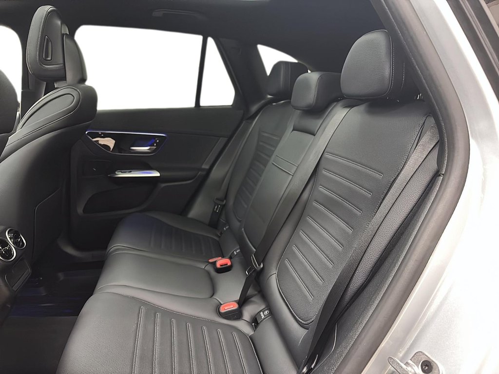 2024 Mercedes-Benz GLC in Quebec, Quebec - 7 - w1024h768px