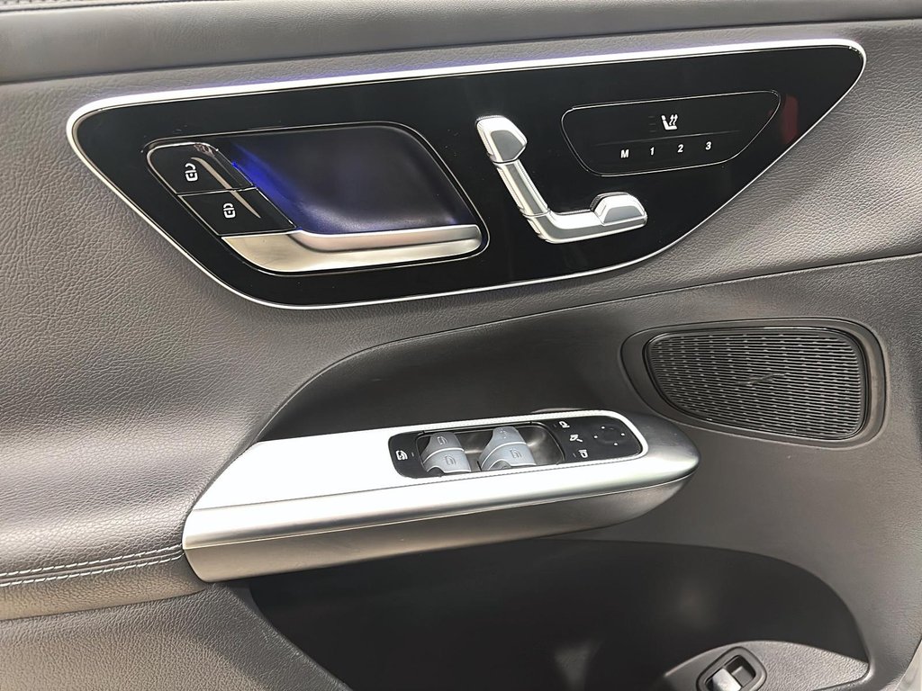 2024 Mercedes-Benz GLC in Quebec, Quebec - 8 - w1024h768px