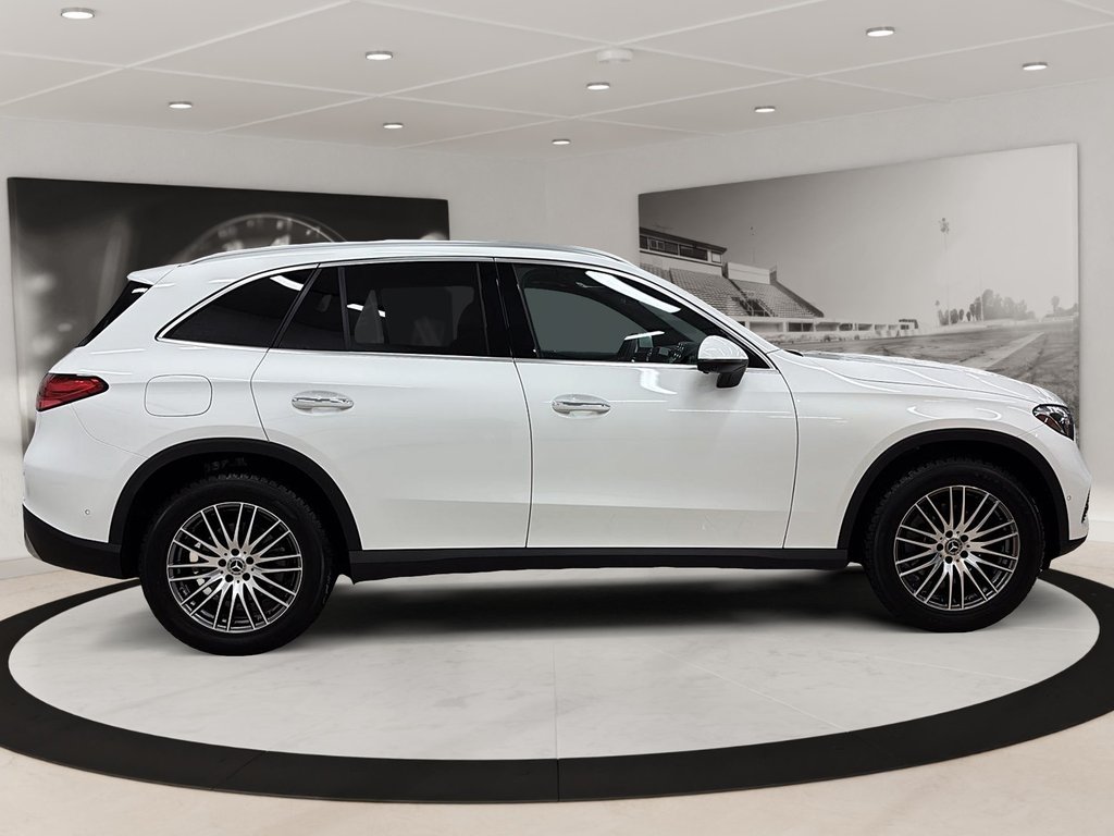 Mercedes-Benz GLC  2025 à Québec, Québec - 4 - w1024h768px