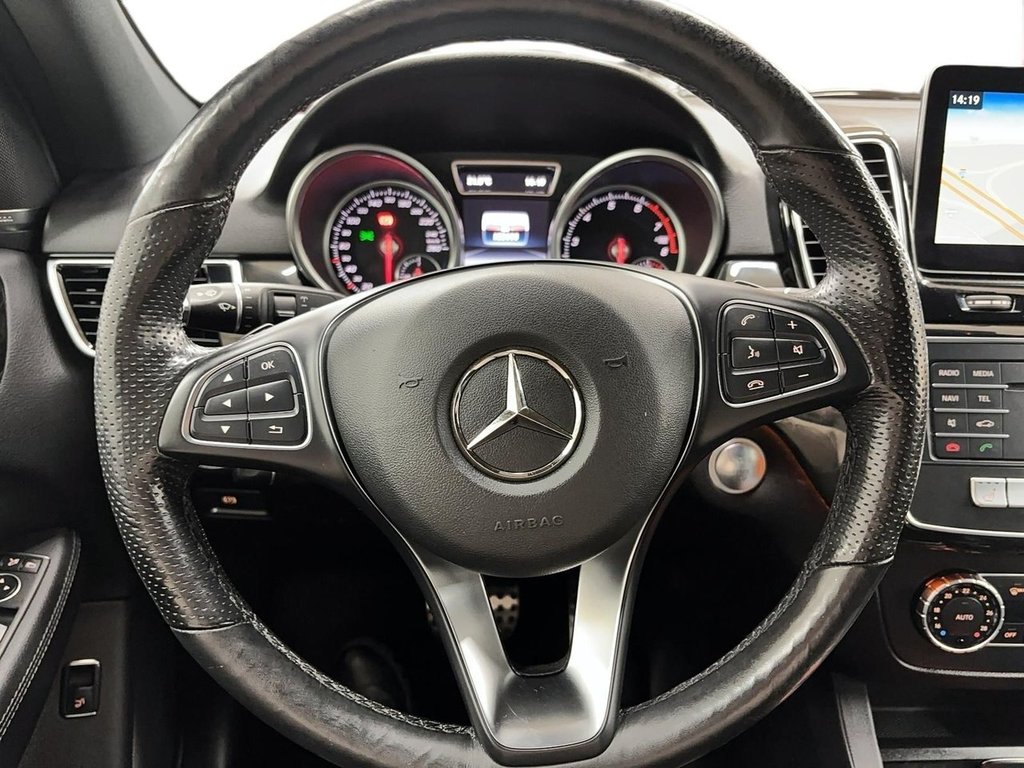 Mercedes-Benz GLE  2017 à Québec, Québec - 10 - w1024h768px