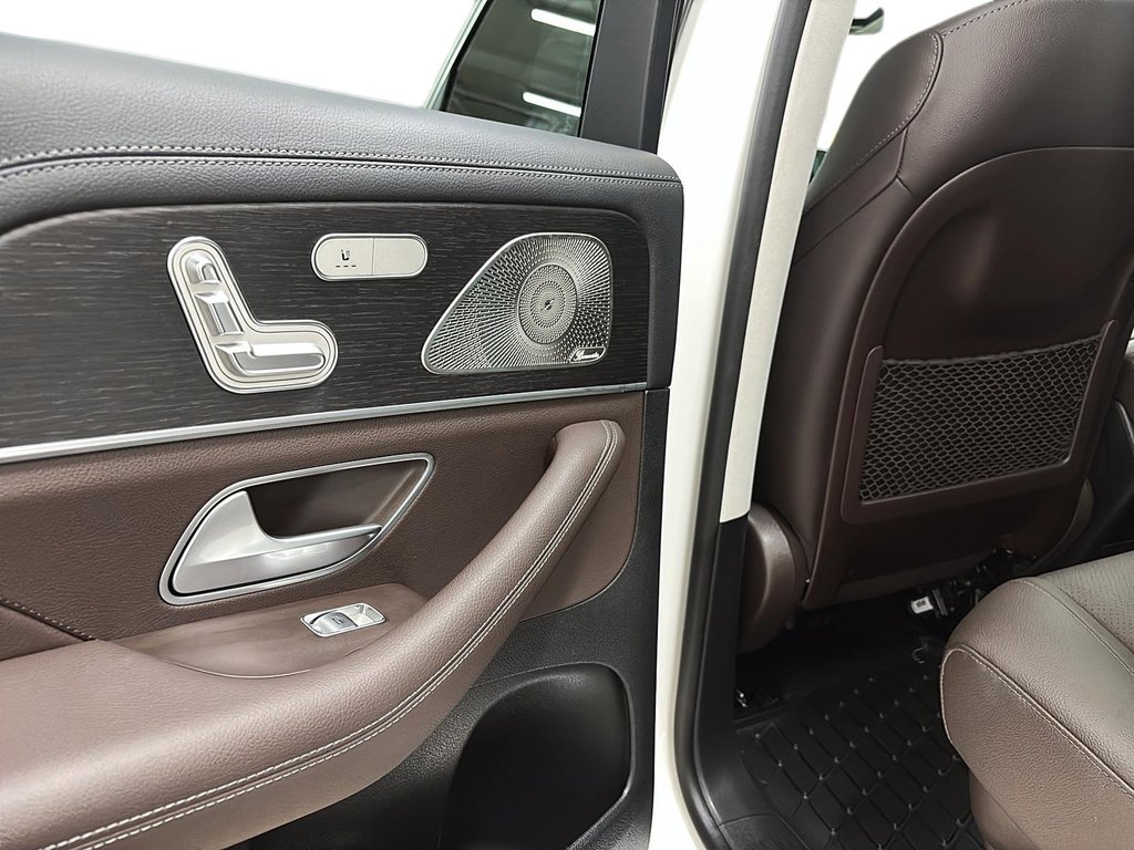 Mercedes-Benz GLE  2023 à Québec, Québec - 9 - w1024h768px