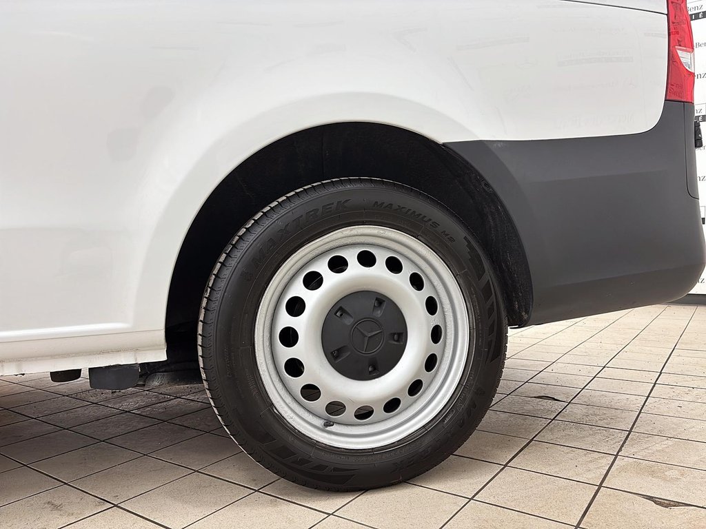 2019 Mercedes-Benz Metris Cargo Van in Quebec, Quebec - 8 - w1024h768px