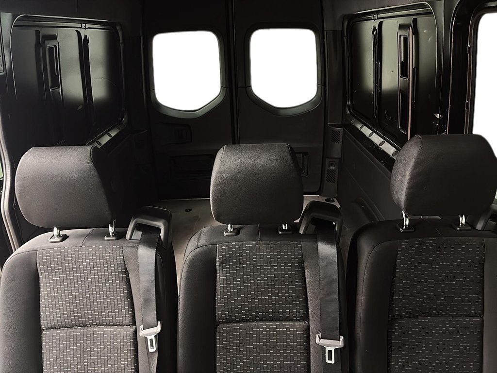 2020 Mercedes-Benz Sprinter Cargo Van in Quebec, Quebec - 13 - w1024h768px