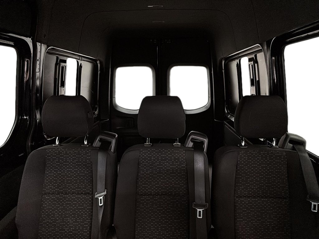 2020 Mercedes-Benz Sprinter Cargo Van in Quebec, Quebec - 23 - w1024h768px