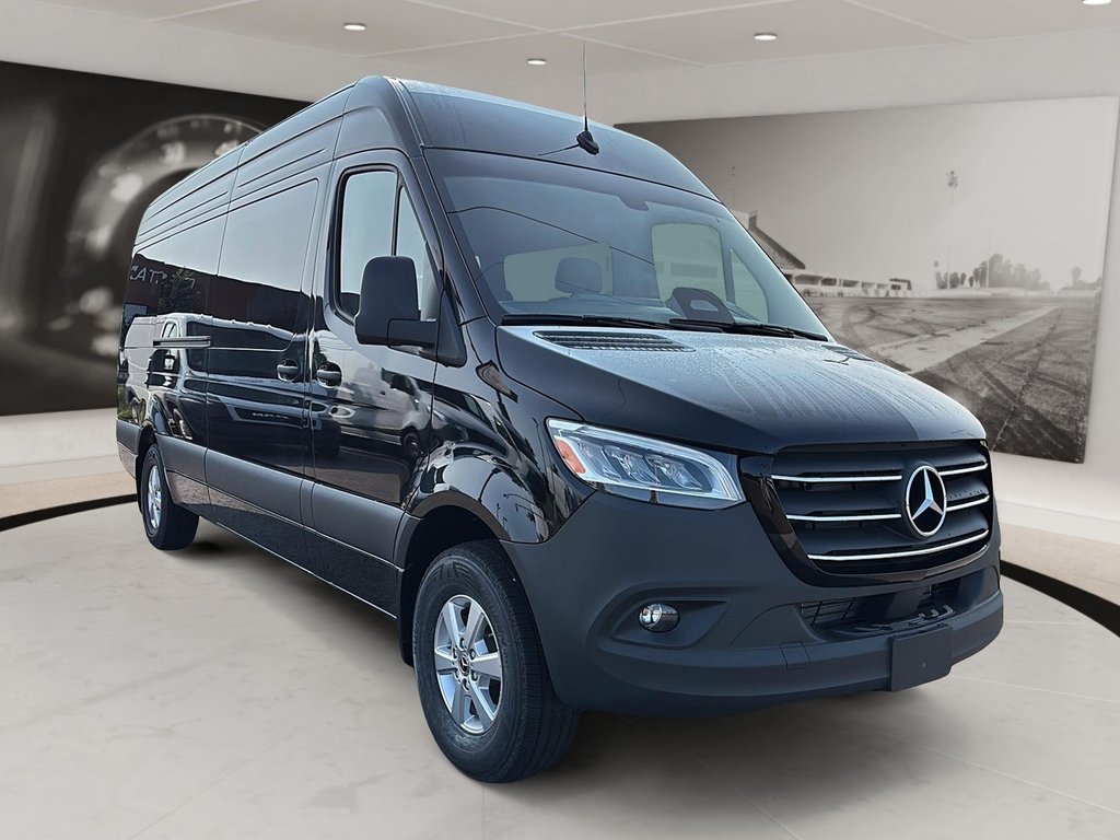2025 Mercedes-Benz Sprinter Passenger Van in Quebec, Quebec - 3 - w1024h768px