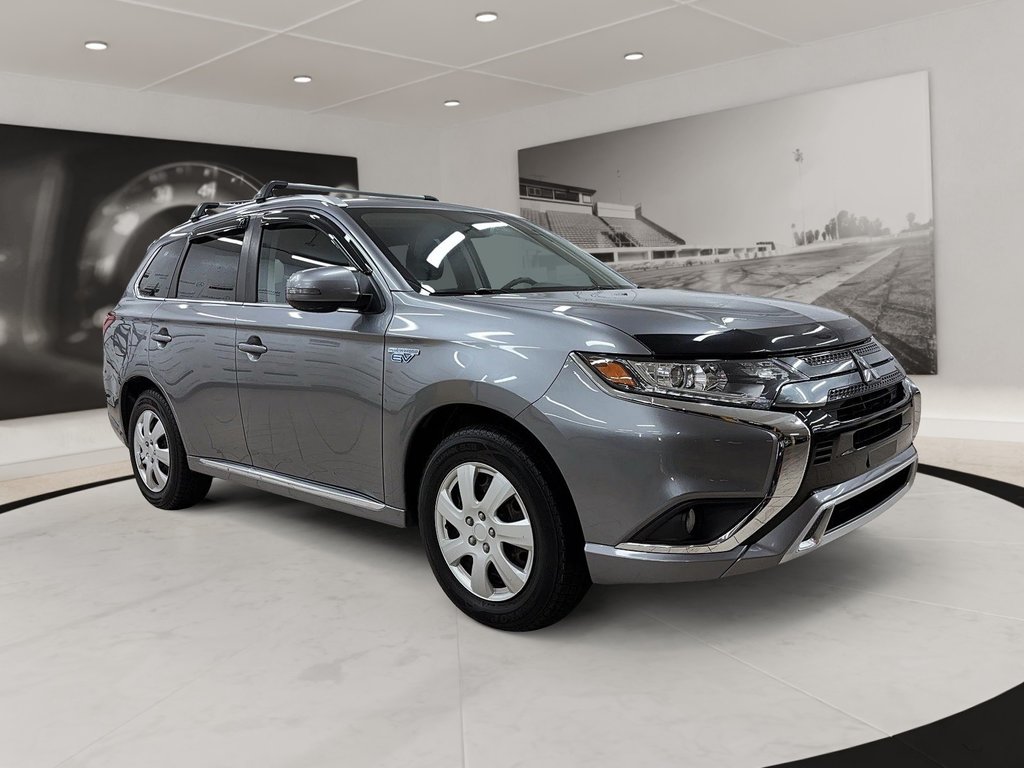 2022 Mitsubishi OUTLANDER PHEV in Quebec, Quebec - 3 - w1024h768px