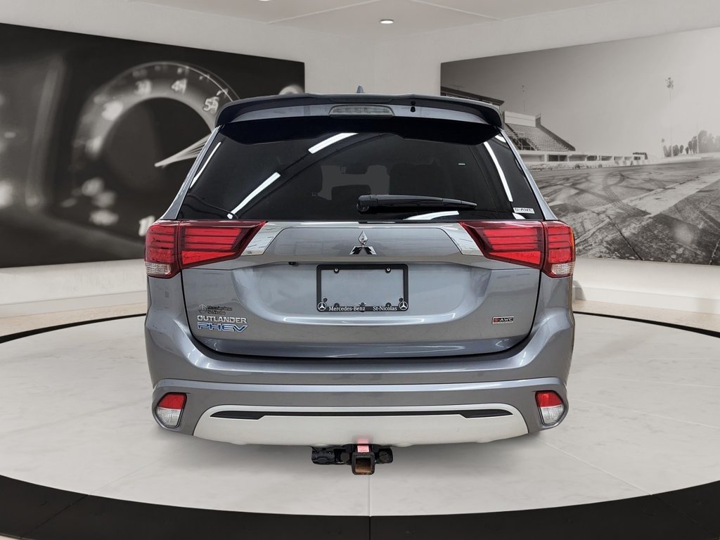 2022 Mitsubishi OUTLANDER PHEV in Quebec, Quebec - 5 - w1024h768px