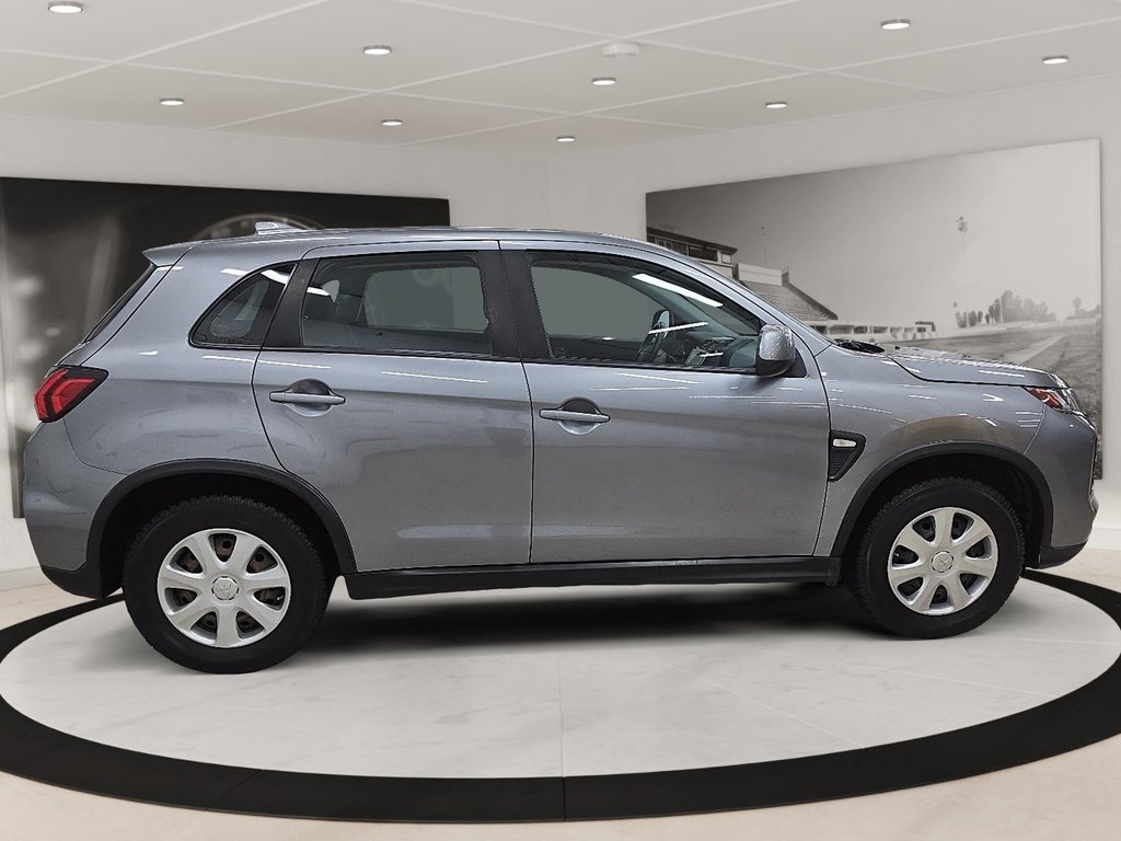 2020 Mitsubishi RVR in Quebec, Quebec - 4 - w1024h768px