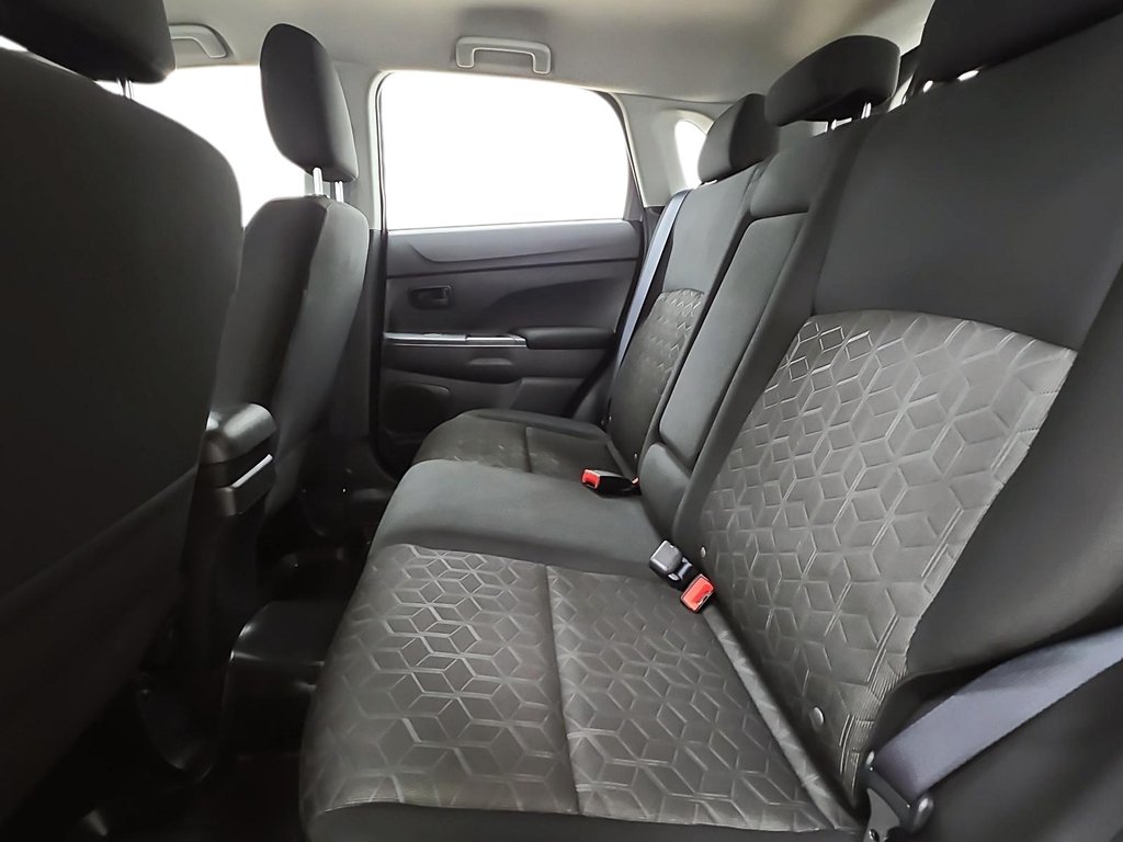 2020 Mitsubishi RVR in Quebec, Quebec - 9 - w1024h768px