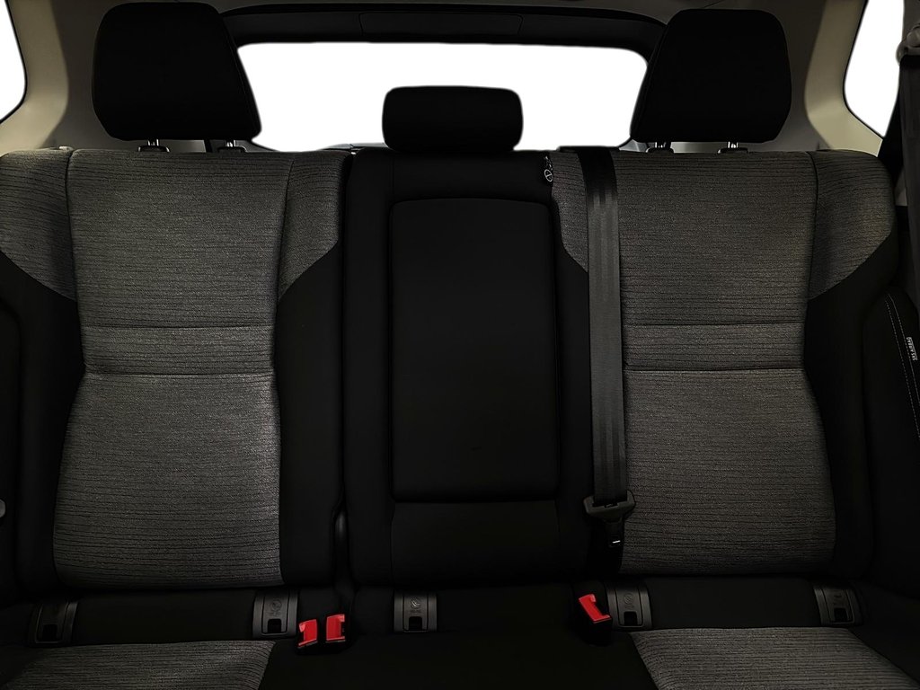 Nissan Rogue  2023 à Québec, Québec - 20 - w1024h768px