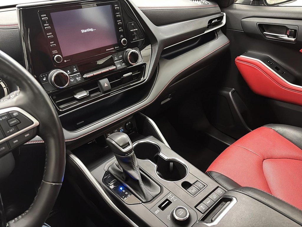Toyota Highlander  2022 à Québec, Québec - 11 - w1024h768px