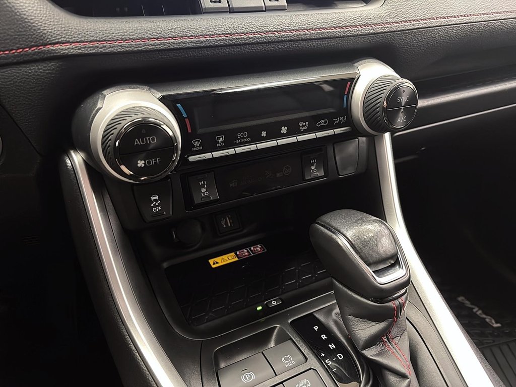 2023 Toyota RAV4 Prime in Quebec, Quebec - 14 - w1024h768px