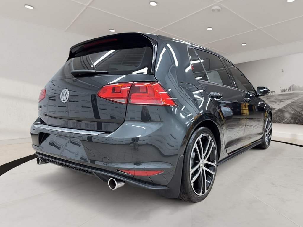 2017 Volkswagen Golf GTI in Quebec, Quebec - 5 - w1024h768px