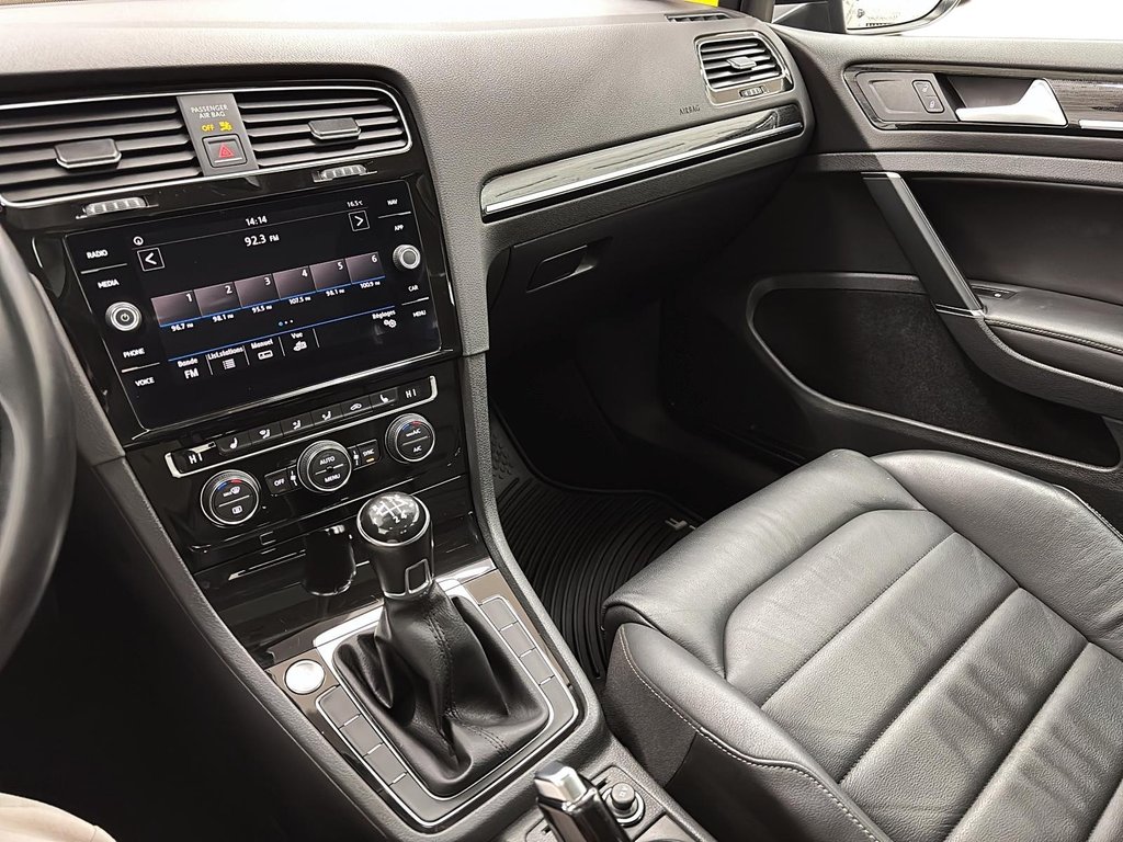 Volkswagen Golf  2018 à Québec, Québec - 13 - w1024h768px