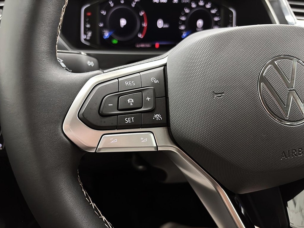 2022 Volkswagen Tiguan in Quebec, Quebec - 17 - w1024h768px