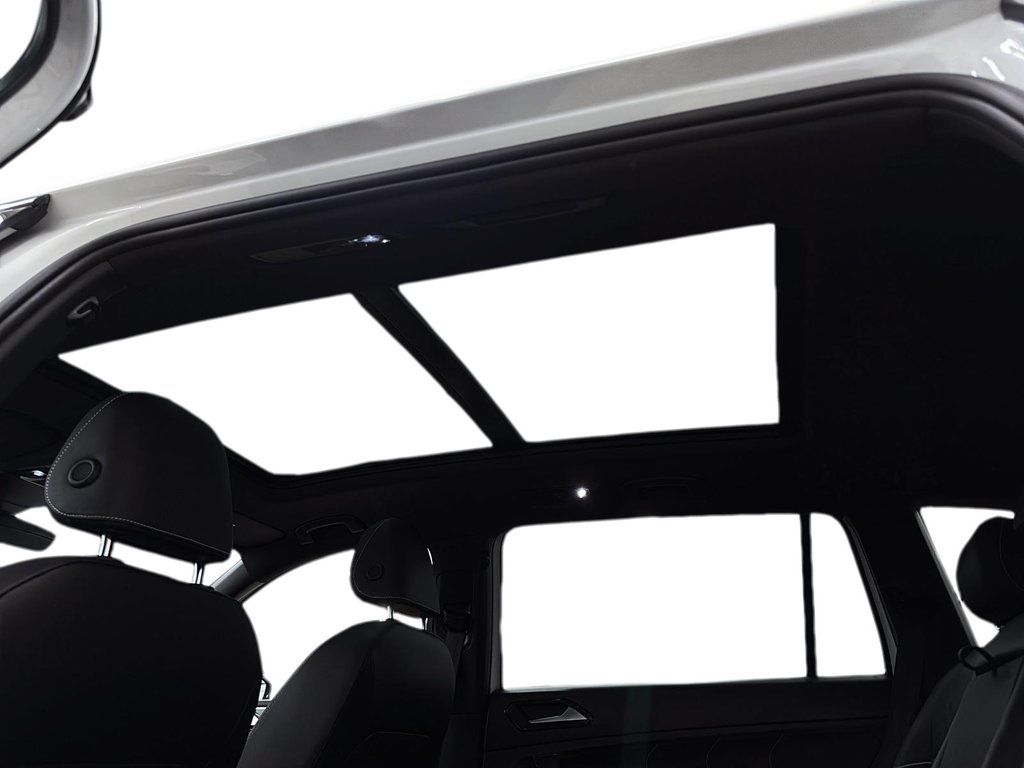 2023 Volkswagen Tiguan in Quebec, Quebec - 10 - w1024h768px