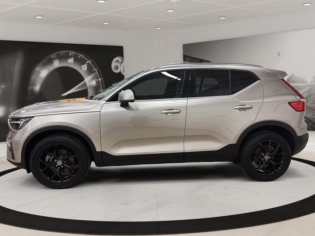 Volvo XC40  2023 à Québec, Québec - 6 - w1024h768px