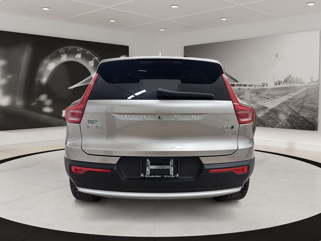 Volvo XC40  2023 à Québec, Québec - 5 - w1024h768px