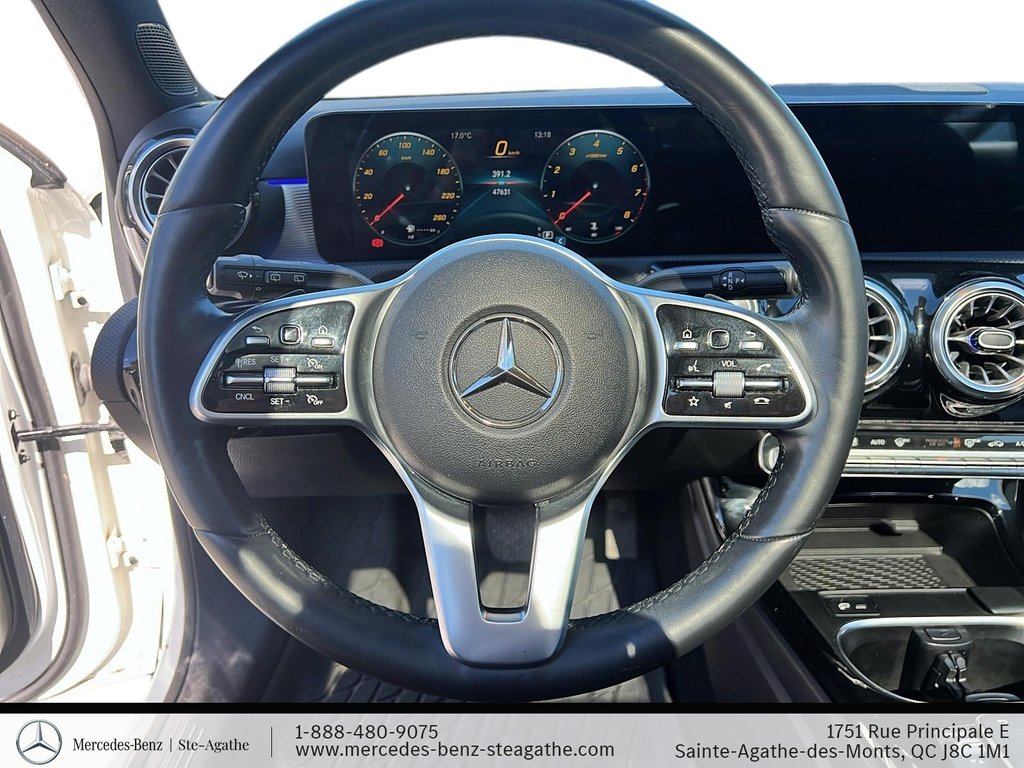 Mercedes-Benz A250 4MATIC Hatch 2022 à Charlemagne, Québec - 14 - w1024h768px