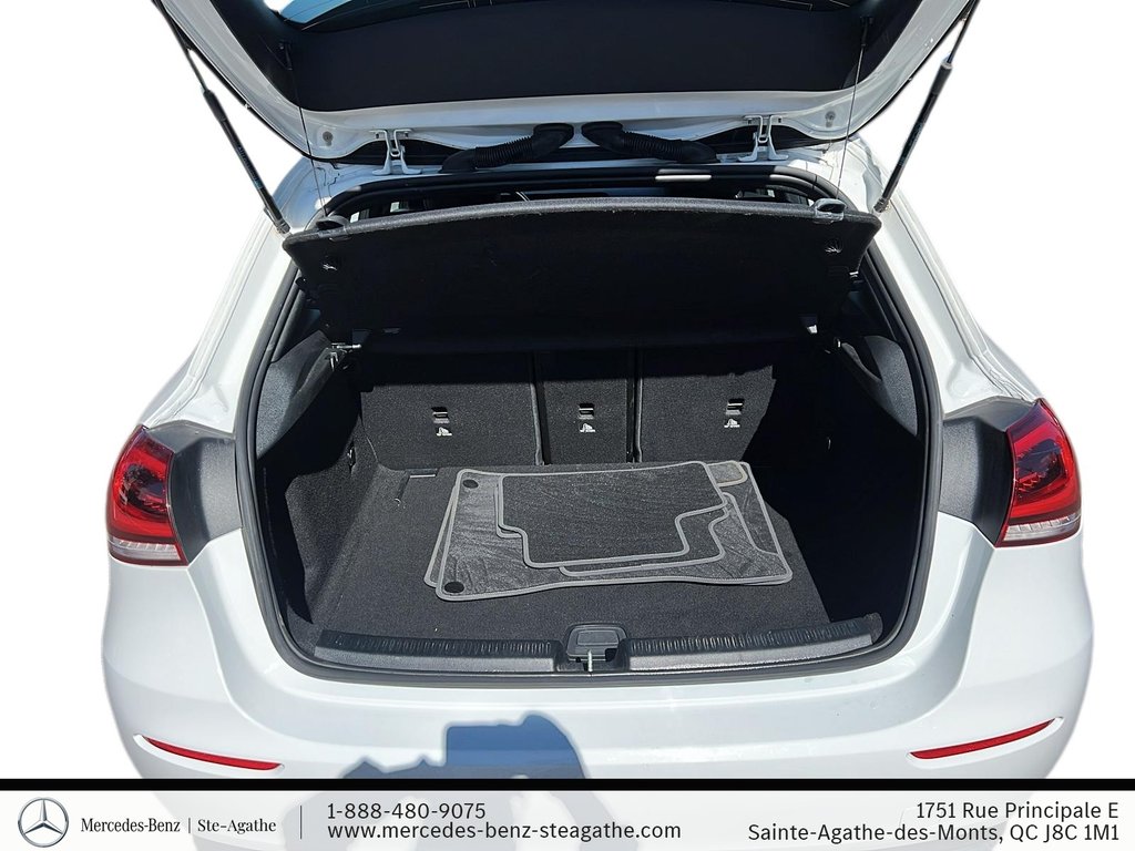 Mercedes-Benz A250 4MATIC Hatch 2022 à Charlemagne, Québec - 6 - w1024h768px