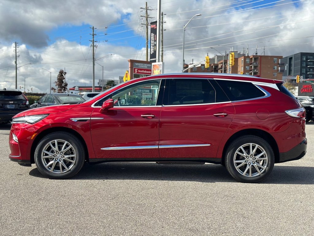 2024 Buick Enclave in Pickering, Ontario - 4 - w1024h768px
