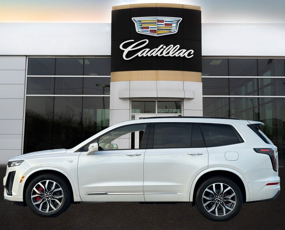 2023 Cadillac XT6 in Pickering, Ontario - 3 - w1024h768px
