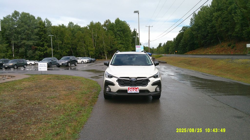2024 Subaru Crosstrek Limited in Minden, Ontario - 2 - w1024h768px