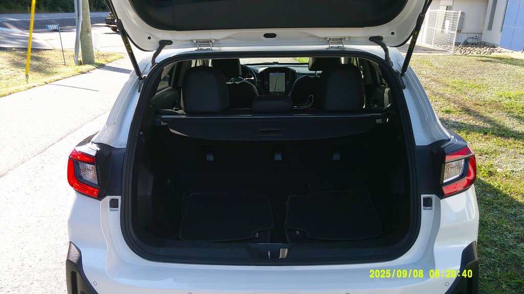 2024 Subaru Crosstrek Limited in Minden, Ontario - 8 - w1024h768px
