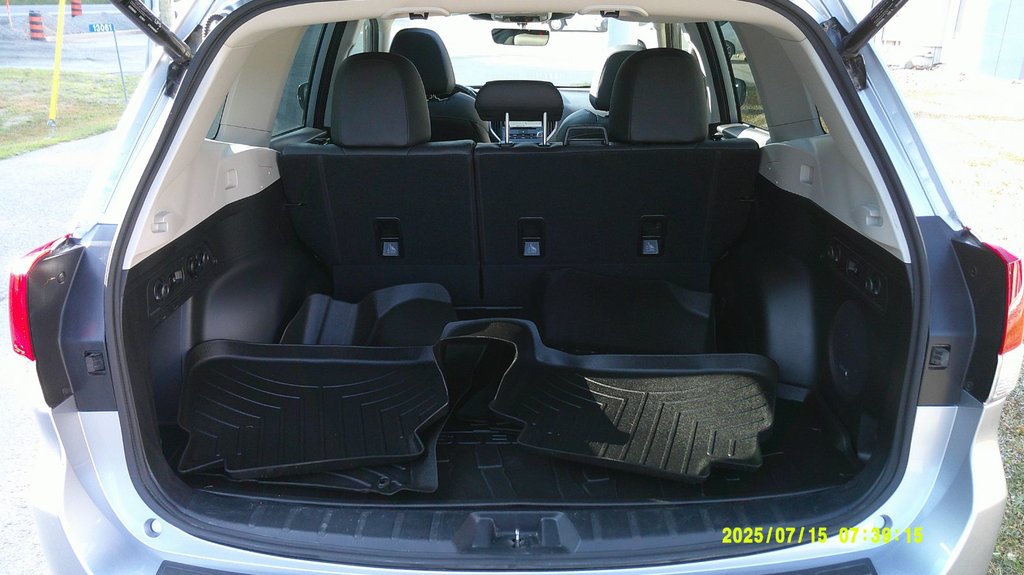 2023 Subaru Forester Limited in Minden, Ontario - 7 - w1024h768px