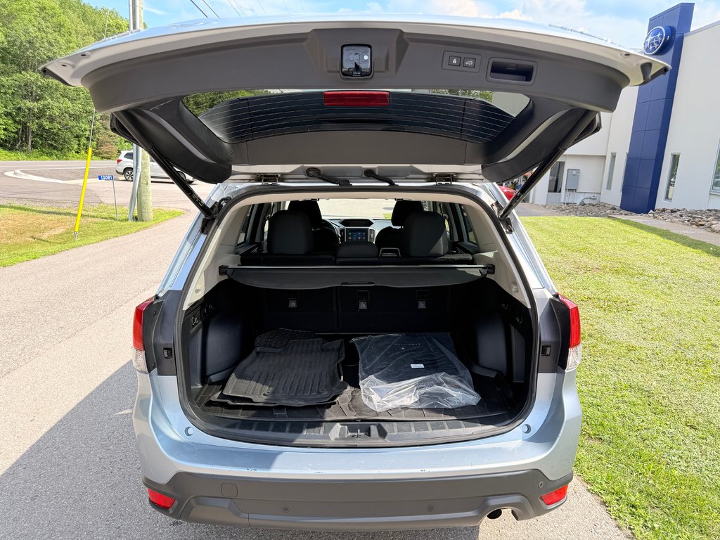 2024 Subaru Forester Touring in Minden, Ontario - 7 - w1024h768px