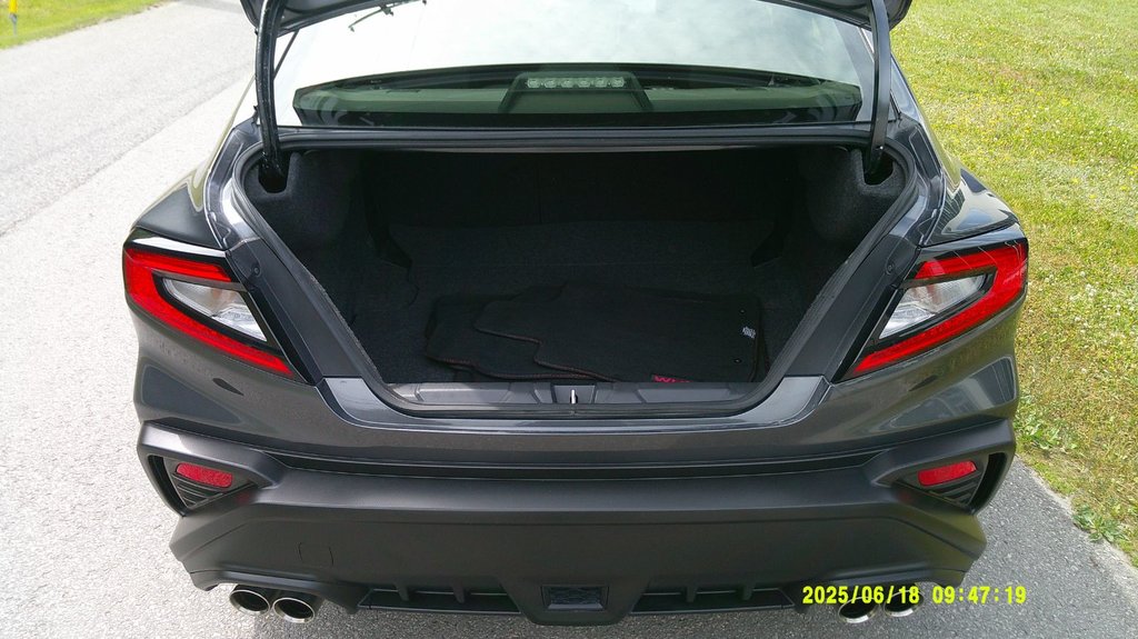 2023 Subaru WRX 6 SPD MANUEL in Minden, Ontario - 7 - w1024h768px