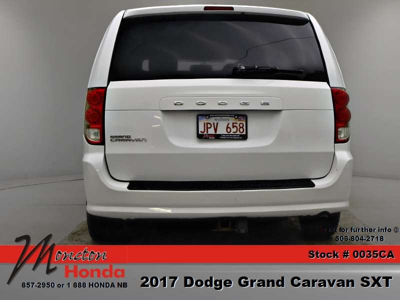 2017 Dodge Grand Caravan SXT in Saint John, New Brunswick - 5 - w1024h768px
