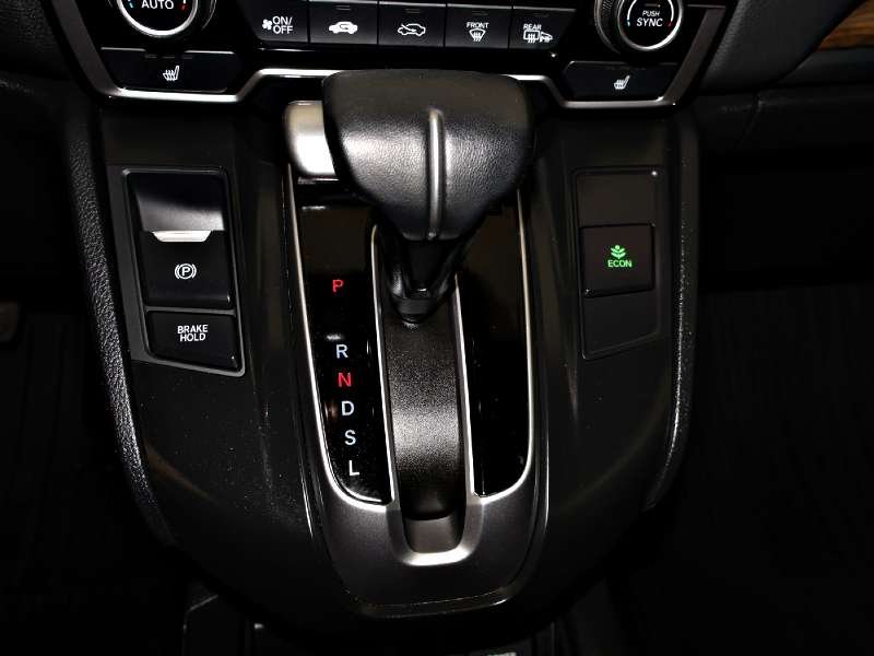 2019 Honda CR-V Touring in Saint John, New Brunswick - 19 - w1024h768px