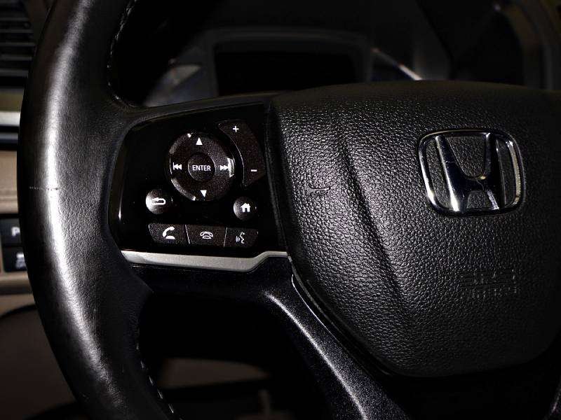 2018 Honda Odyssey in Antigonish, Nova Scotia - 40 - w1024h768px