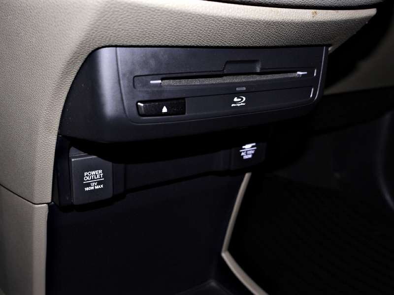 2018 Honda Odyssey in Antigonish, Nova Scotia - 37 - w1024h768px