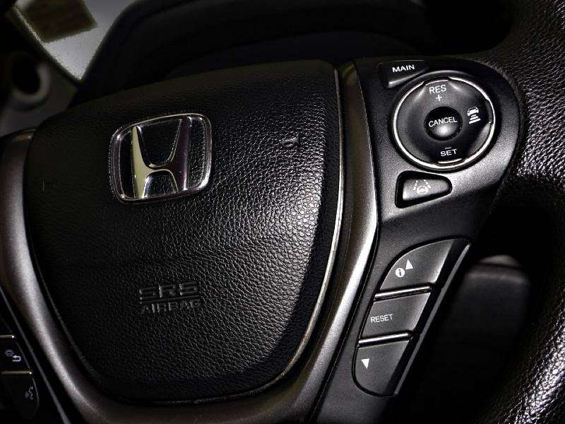 2017 Honda Ridgeline in Antigonish, Nova Scotia - 35 - w1024h768px