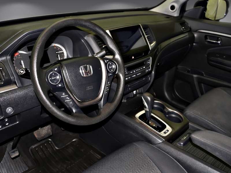 2017 Honda Ridgeline in Antigonish, Nova Scotia - 17 - w1024h768px