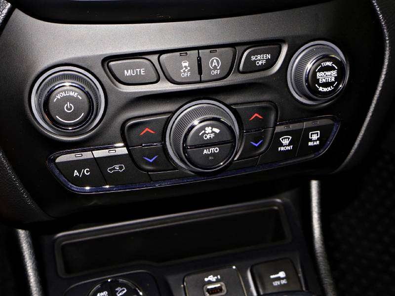 2023 Jeep Cherokee in Antigonish, Nova Scotia - 28 - w1024h768px
