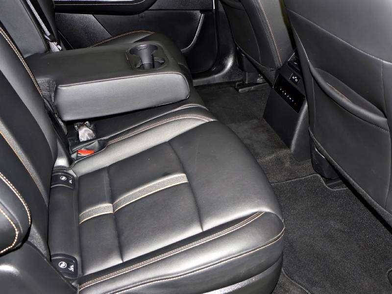 2025 Mazda CX-70 MHEV in Antigonish, Nova Scotia - 36 - w1024h768px
