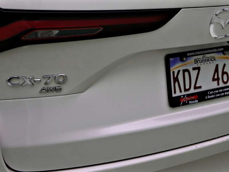 2025 Mazda CX-70 MHEV in Antigonish, Nova Scotia - 11 - w1024h768px